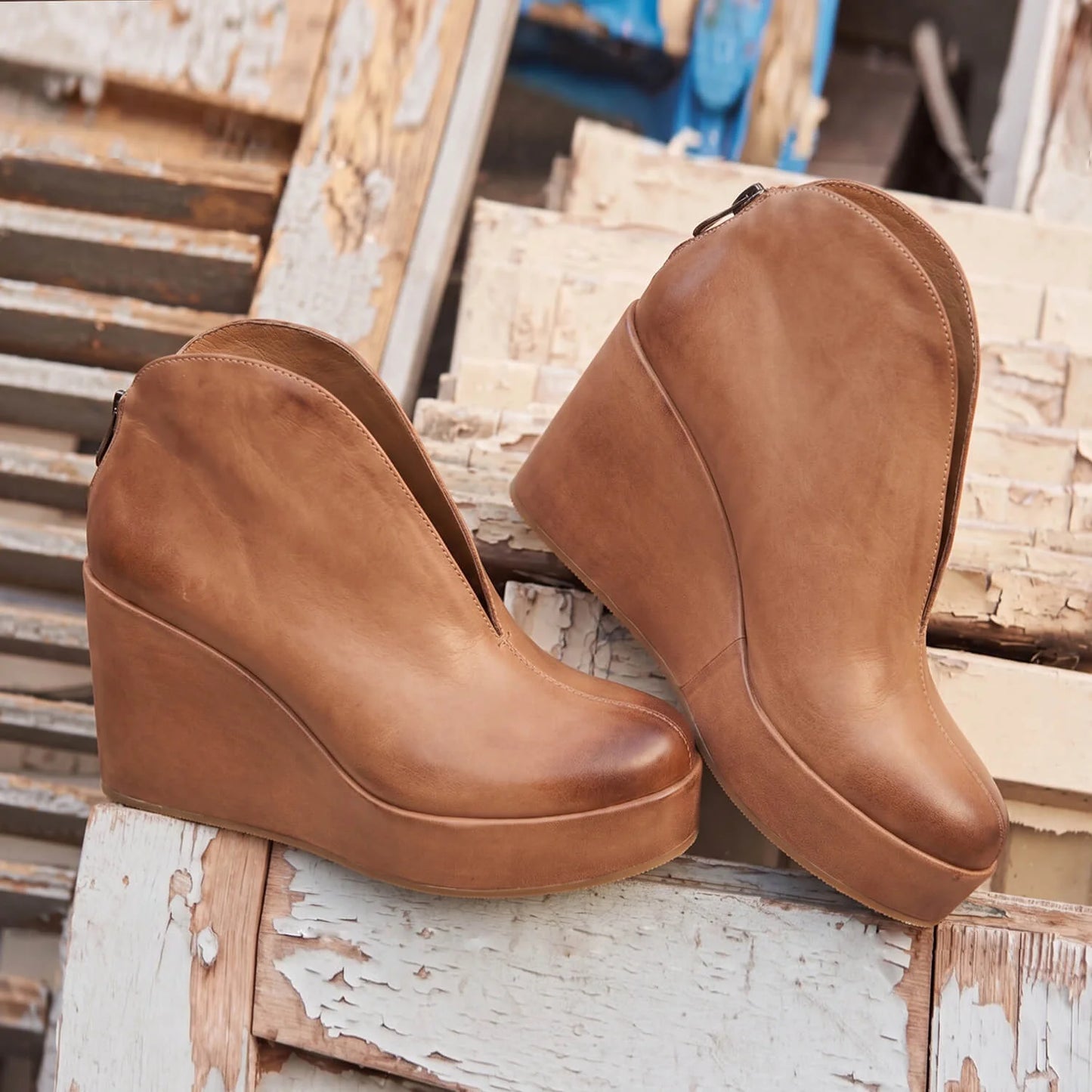 THALIA in Taupe