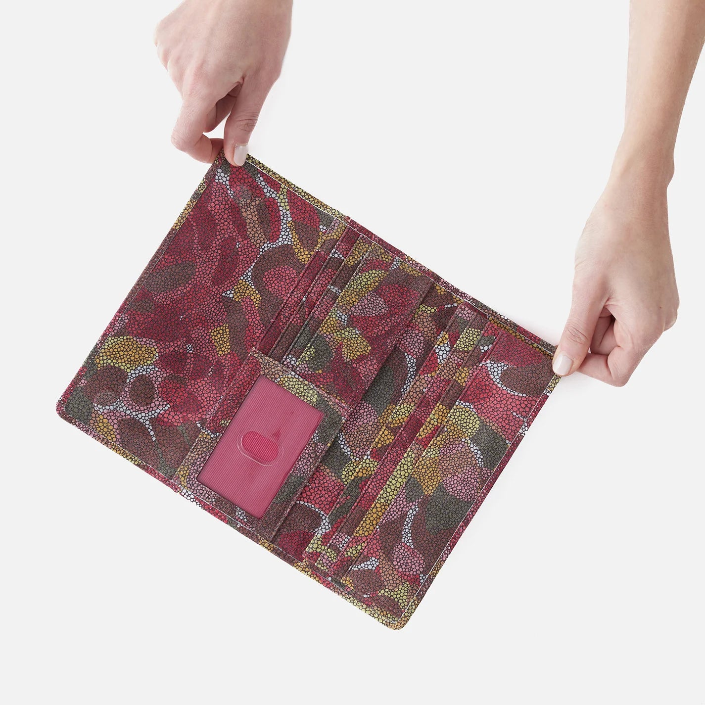 JILL LARGE TRIFOLD WALLET in Abstract Foliage