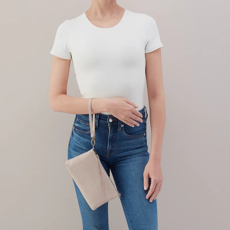 DARCY in Stone Gloss