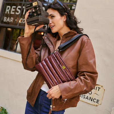 BUM BAG 2.0 in Glossy Deep Burgundy