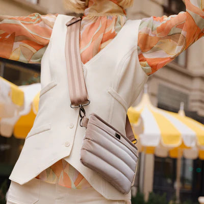 BUM BAG CROSSBODY in Shitake