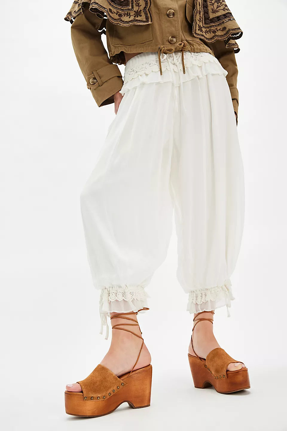 FRONT ROW WRAP CLOG in Vachetta