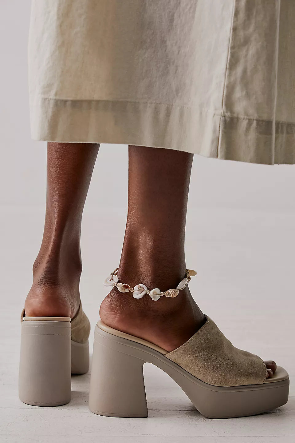 ZOE PLATFORM in Diamond Suede