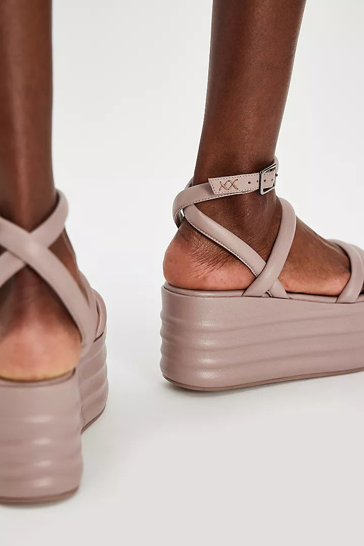 IRIS FLATFORM in Orchid Ice