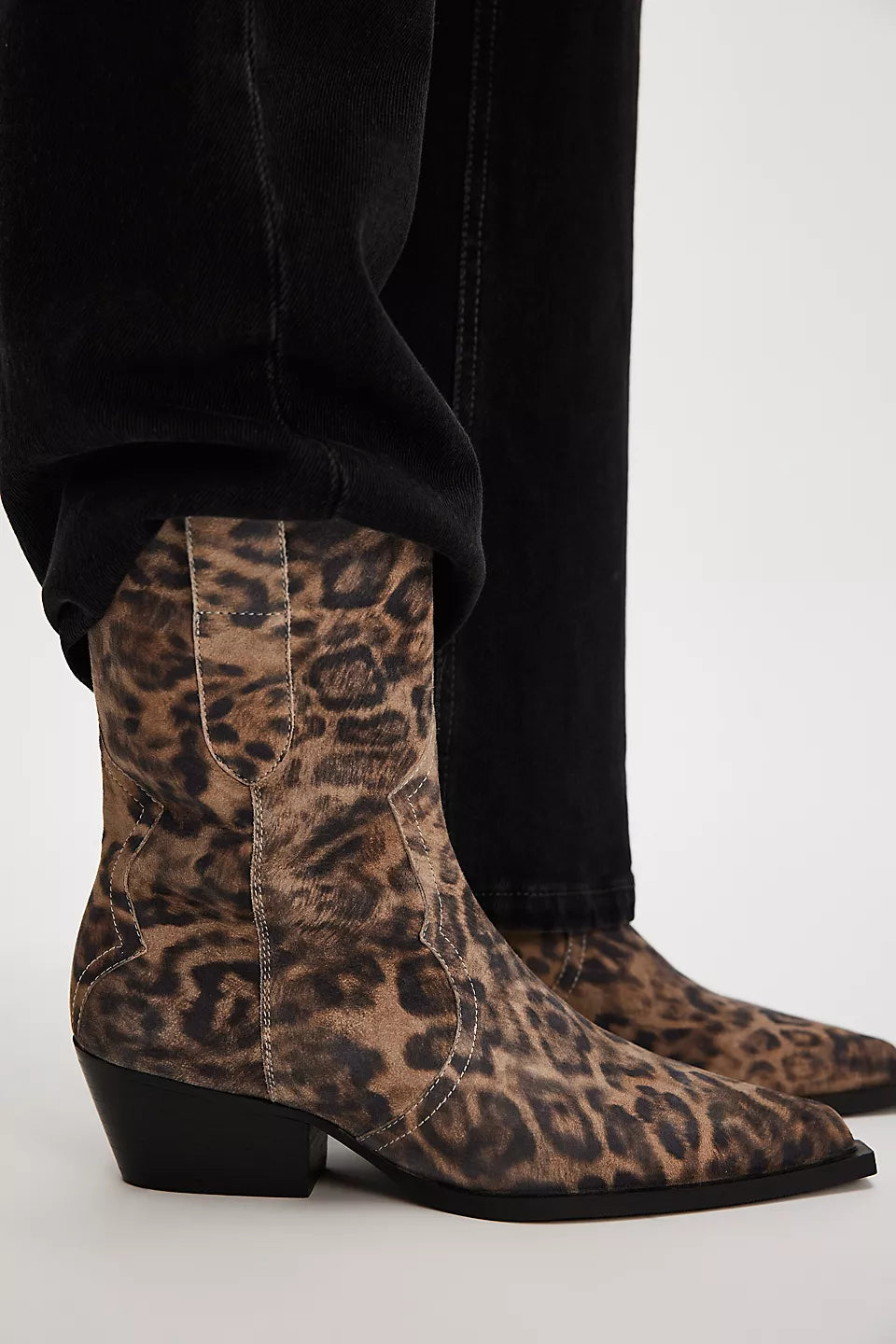 CAT NAP COWBOY BOOT in Leopard