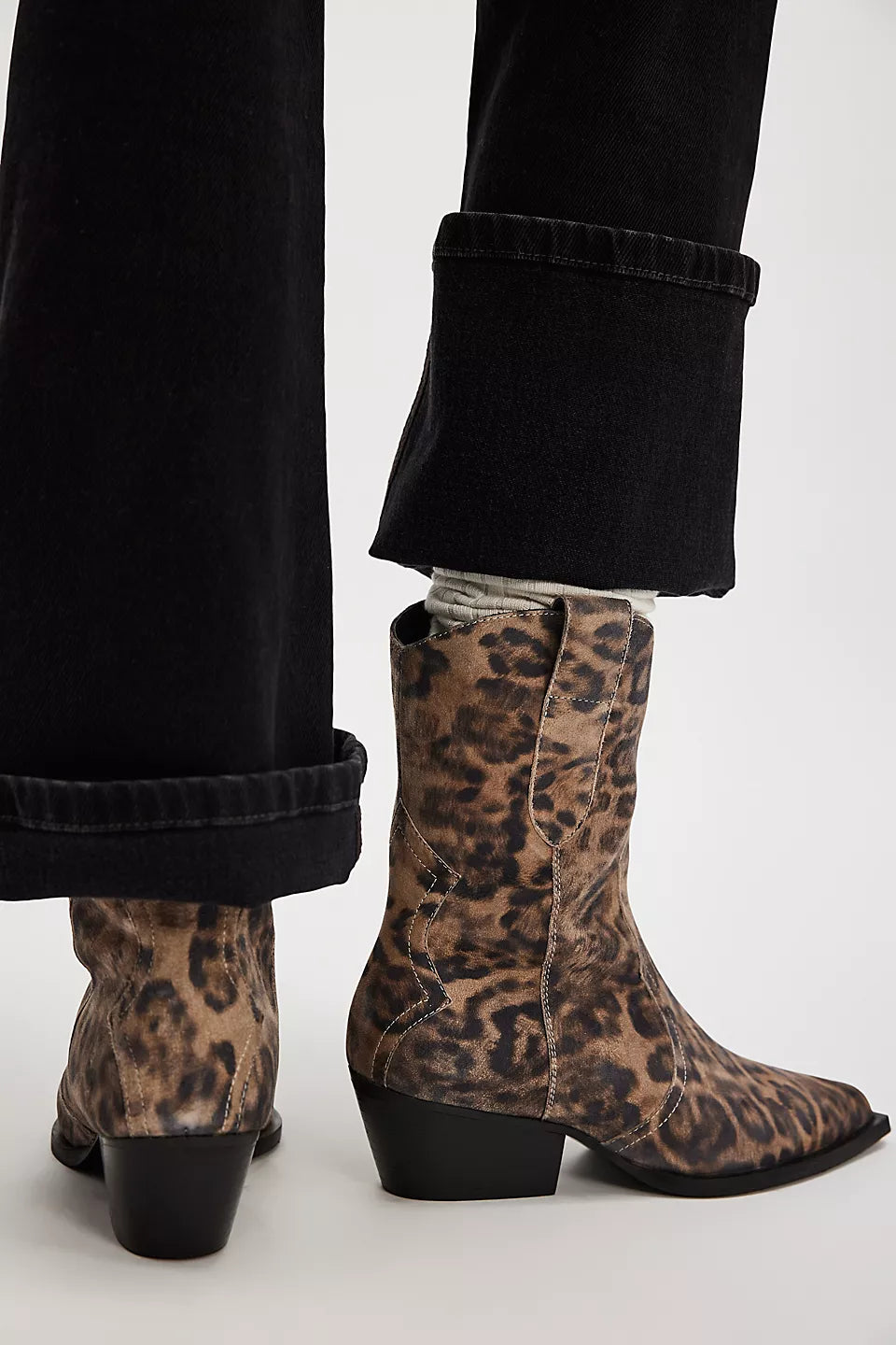CAT NAP COWBOY BOOT in Leopard